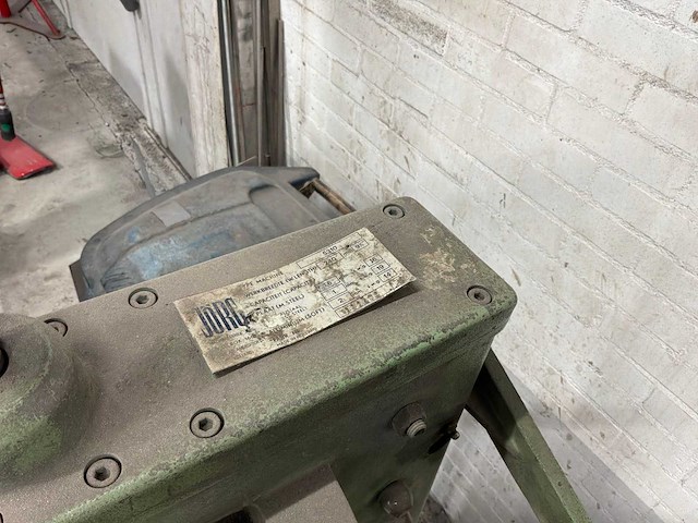 Jorg 5310 felsmachine handbediend - afbeelding 5 van  7