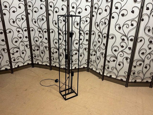 Jori vloerlamp - afbeelding 1 van  9