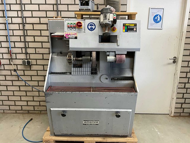 Jos america flexam hardo gecombineerde trim-, schuur- en polijstmachines v.v. pneumatische afzuigklep - afbeelding 1 van  7