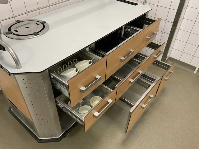 Jos ten berg - mark ll - elektrisch aangedreven gekoelde serveerwagen - afbeelding 6 van  11