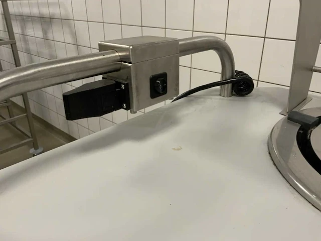 Jos ten berg - mark ll - elektrisch aangedreven gekoelde serveerwagen - afbeelding 10 van  11