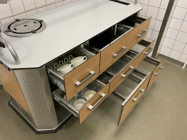 Jos ten berg - mark ll - elektrisch aangedreven gekoelde serveerwagen - afbeelding 1 van  3