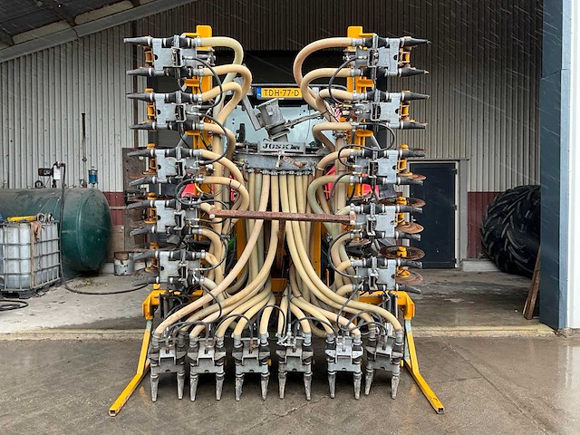 Joskin solodisc 6880/32 graslandbemester - afbeelding 11 van  18