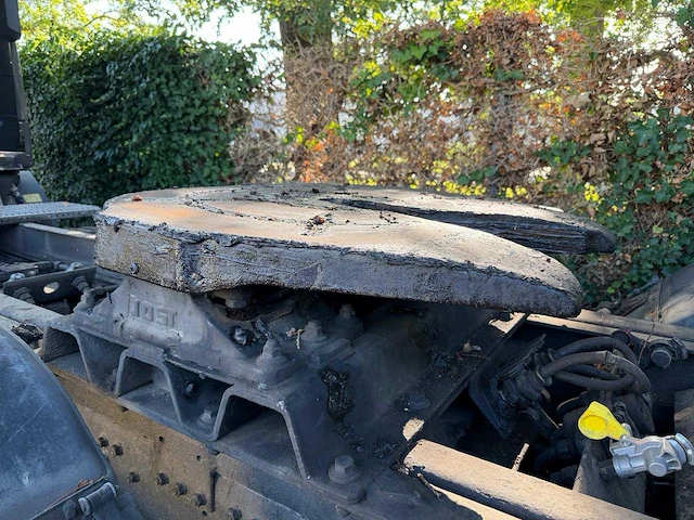 Jost - koppelschotel - vrachtwagen onderdeel - afbeelding 1 van  1