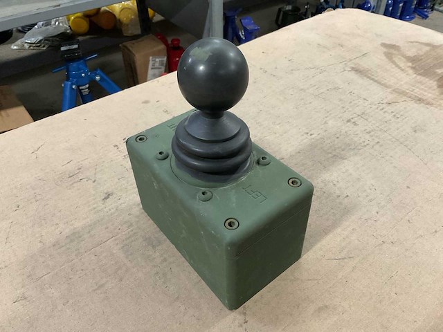 Joystick - afbeelding 1 van  5