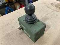 Joystick - afbeelding 3 van  5