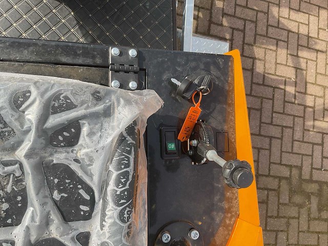 Jpc ht12 op trailer minigraafmachine - afbeelding 8 van  25