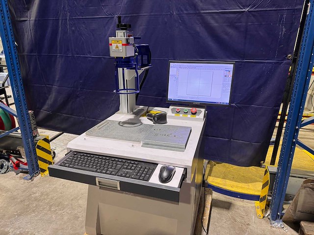 Jpt mopa - 2024 - sq-hb100w - metaal laser graveer/markeer machine - afbeelding 1 van  14
