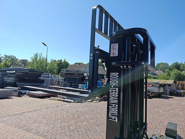 Jq power - 2026 - cpc35 - ruwterrein vorkheftruck - afbeelding 17 van  36