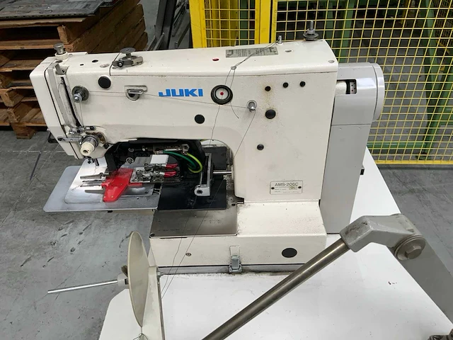 Juki ams-206c computergestuurde, elektronische 1-naalds patroon- en grendelmachine - afbeelding 3 van  8