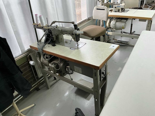 Juki ddl-555-4 industriële naaimachine - afbeelding 8 van  8