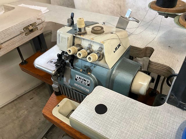 Juki mo-816 5-draads lockmachine - afbeelding 2 van  9