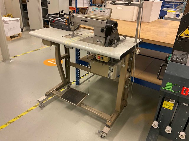 Juki sc-320 naaimachine - afbeelding 2 van  7