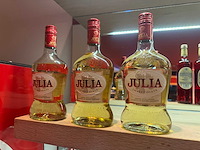 Julia - fles grappa (3x) - afbeelding 1 van  2