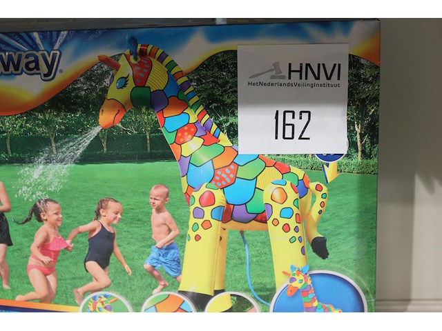 Jumbo giraffe sproeier bestway art, afm. 142 cm x 104 cm x198 cm. - afbeelding 2 van  2