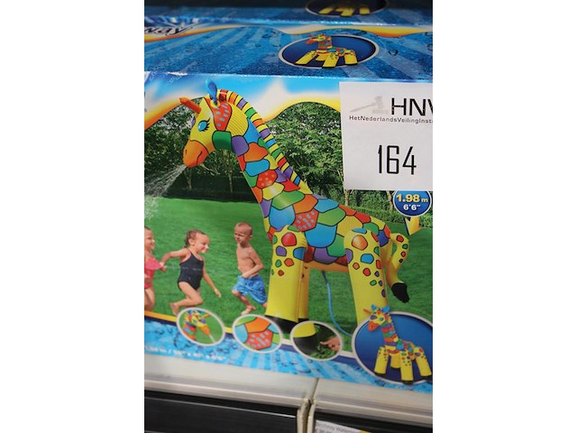 Jumbo giraffe sproeier bestway art, afm. 142 cm x 104 cm x198 cm. - afbeelding 2 van  2
