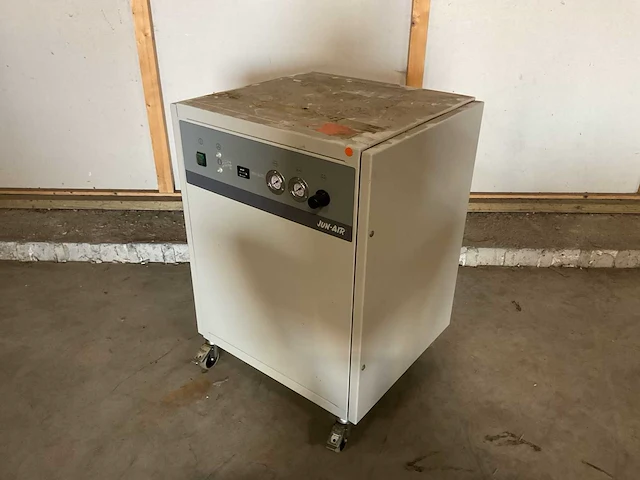 Jun-air 2000-m40 hogedrukcompressor - afbeelding 2 van  6