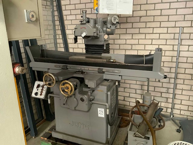 Jung 50 vlakslijpmachine - afbeelding 1 van  3
