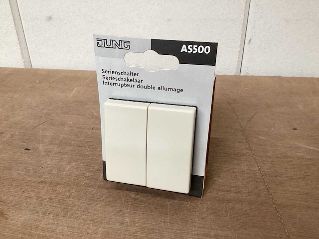 Jung as500 schakelaar inbouw, dubbele serieschakelaar (30x) - afbeelding 1 van  2
