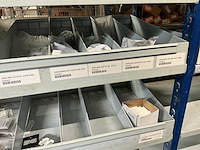 Jung divers schakelmateriaal - afbeelding 17 van  17