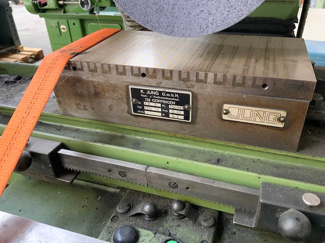 Jung vlakslijpmachine met afzuiging en magneetopspanplaat - afbeelding 7 van  7