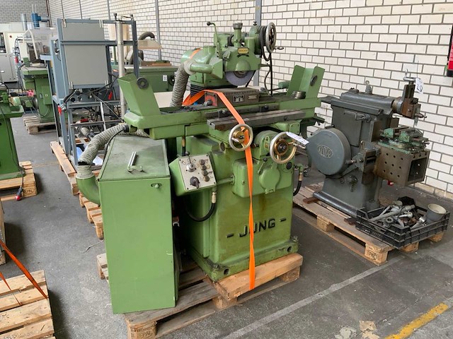 Jung vlakslijpmachine met afzuiging en magneetopspanplaat - afbeelding 3 van  7