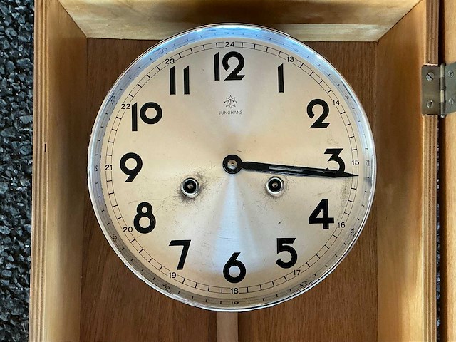 Junghans wandklok - afbeelding 4 van  5