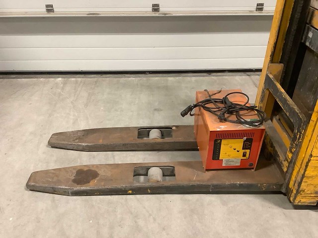 Jungheimrich s6 stapelaar - afbeelding 8 van  10