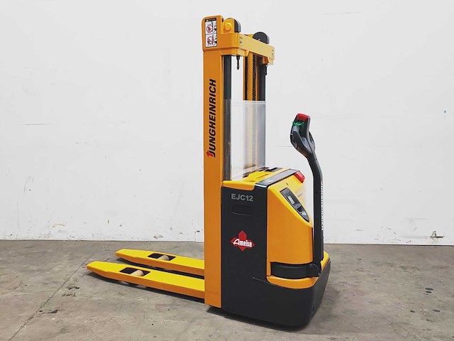 Jungheinrich - 2002 - ejc 12 - stapelaar - afbeelding 1 van  9