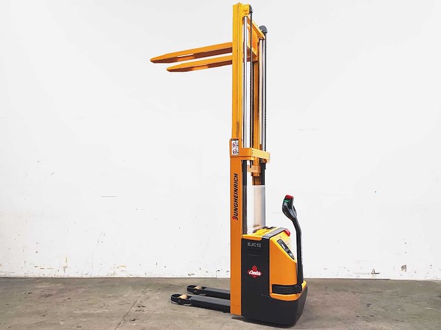 Jungheinrich - 2002 - ejc 12 - stapelaar - afbeelding 2 van  9