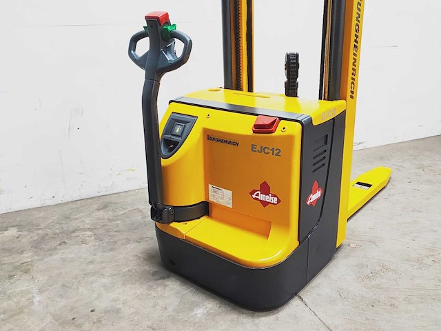 Jungheinrich - 2002 - ejc 12 - stapelaar - afbeelding 5 van  6