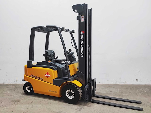 Jungheinrich - 2003 - efg-vac25 - vorkheftruck - afbeelding 1 van  5