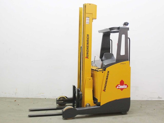 Jungheinrich - 2004 - etv 214 - reach truck - afbeelding 10 van  11