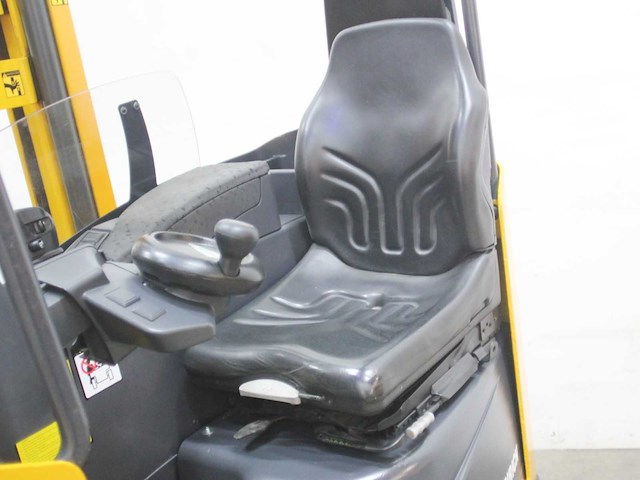 Jungheinrich - 2004 - etv 214 - reach truck - afbeelding 11 van  11