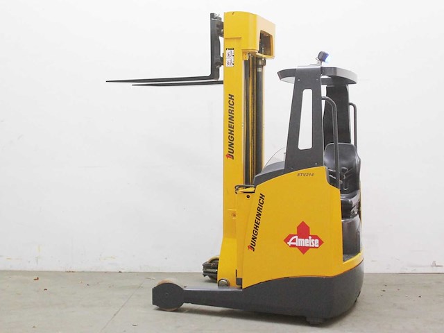 Jungheinrich - 2004 - etv 214 - reach truck - afbeelding 2 van  11