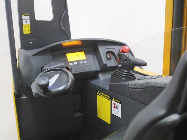 Jungheinrich - 2004 - etv 214 - reach truck - afbeelding 7 van  11