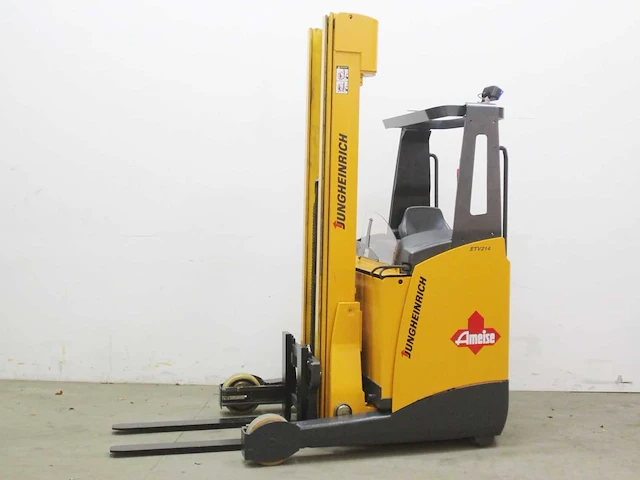 Jungheinrich - 2004 - etv 214 - reach truck - afbeelding 2 van  11