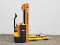 Jungheinrich - 2005 - ejc 110 - stapelaar - afbeelding 5 van  9