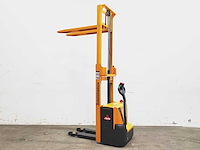 Jungheinrich - 2005 - ejc 110 - stapelaar