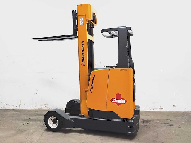 Jungheinrich - 2006 - etv c20 - binnen / buiten reach truck - afbeelding 2 van  12