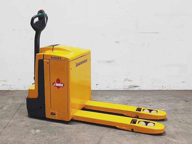 Jungheinrich - 2007 - eje 225 - elektrische palletwagen - afbeelding 5 van  6