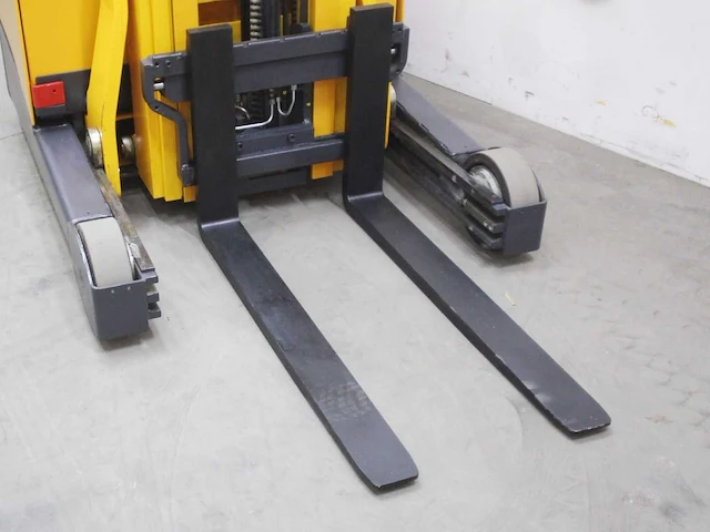 Jungheinrich - 2008 - etv 214 - reach truck - afbeelding 8 van  9