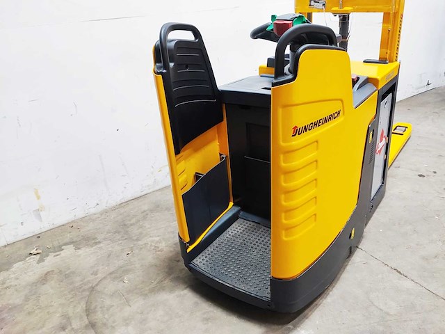 Jungheinrich - 2012 - erd 220 - stapelaar - afbeelding 10 van  11