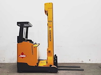 Jungheinrich - 2012 - etv 216 - reach truck - afbeelding 4 van  5