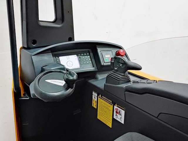 Jungheinrich - 2012 - etv 216 - reachtruck - afbeelding 5 van  7