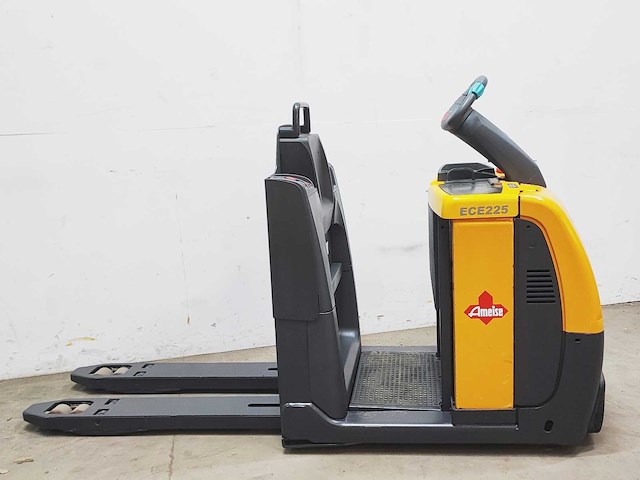 Jungheinrich - 2013 - ece 225 - orderpicker - afbeelding 3 van  8