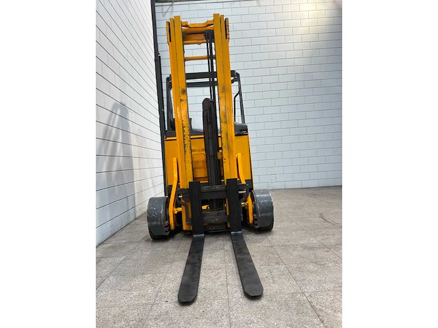 Jungheinrich - 2013 - etv c16 - reach truck - afbeelding 13 van  18