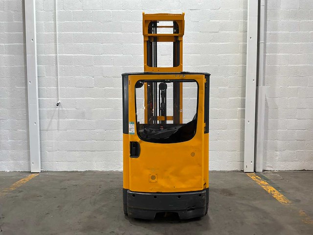 Jungheinrich - 2013 - etv216 - reach truck - afbeelding 9 van  15