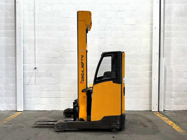 Jungheinrich - 2013 - etv216 - reach truck - afbeelding 12 van  15