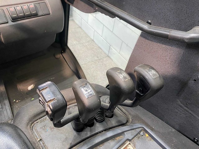 Jungheinrich - 2014 - dfg425 - vorkheftruck - afbeelding 2 van  11